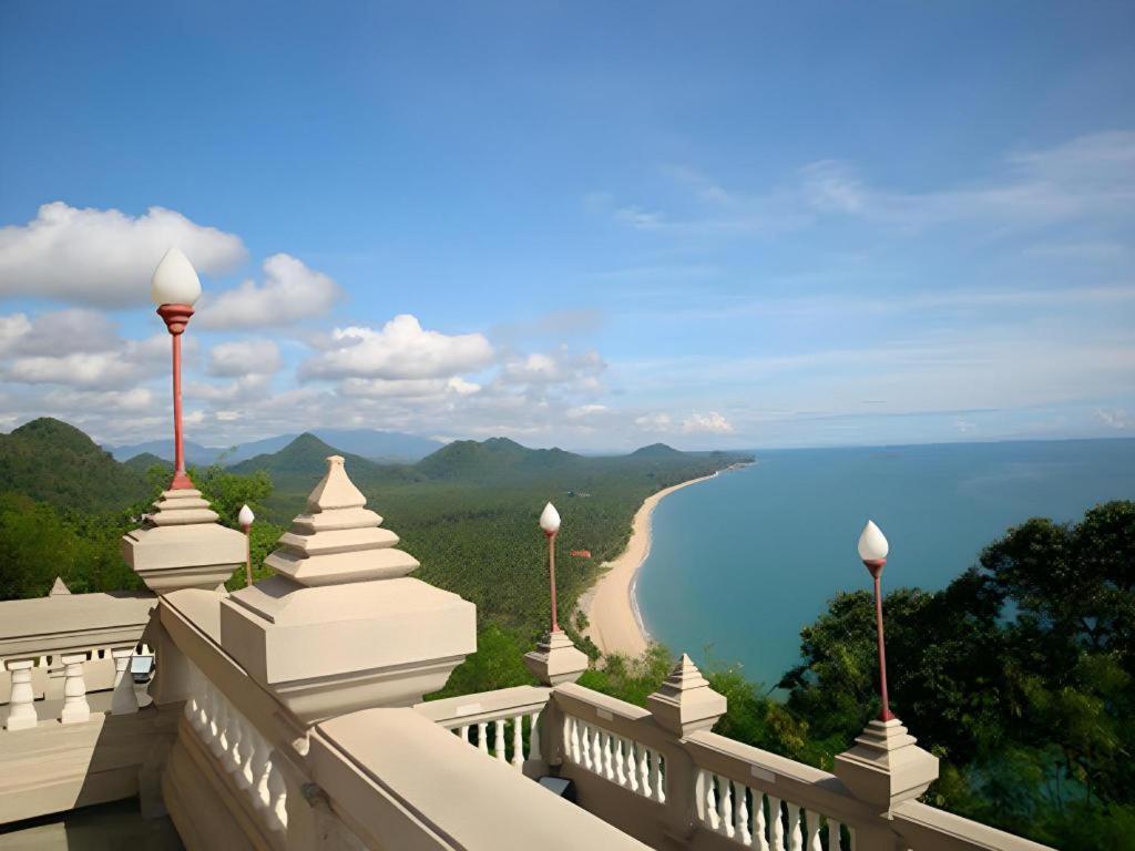 Greenseaview Resort Chong Chang Exterior photo